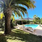 Villa Maison Cosy En Bordure Du Golf. Saint-Raphaël