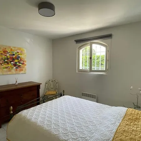 Maison Cosy En Bordure Du Golf. Сен-Рафаель