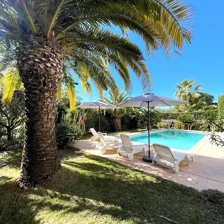 וילה Maison Cosy En Bordure Du Golf. Saint-Raphaël