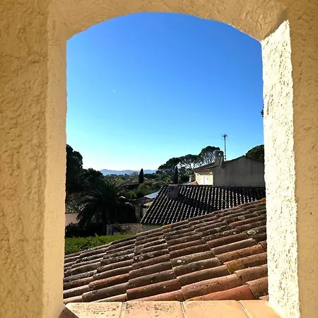 Villa Maison Cosy En Bordure Du Golf. *